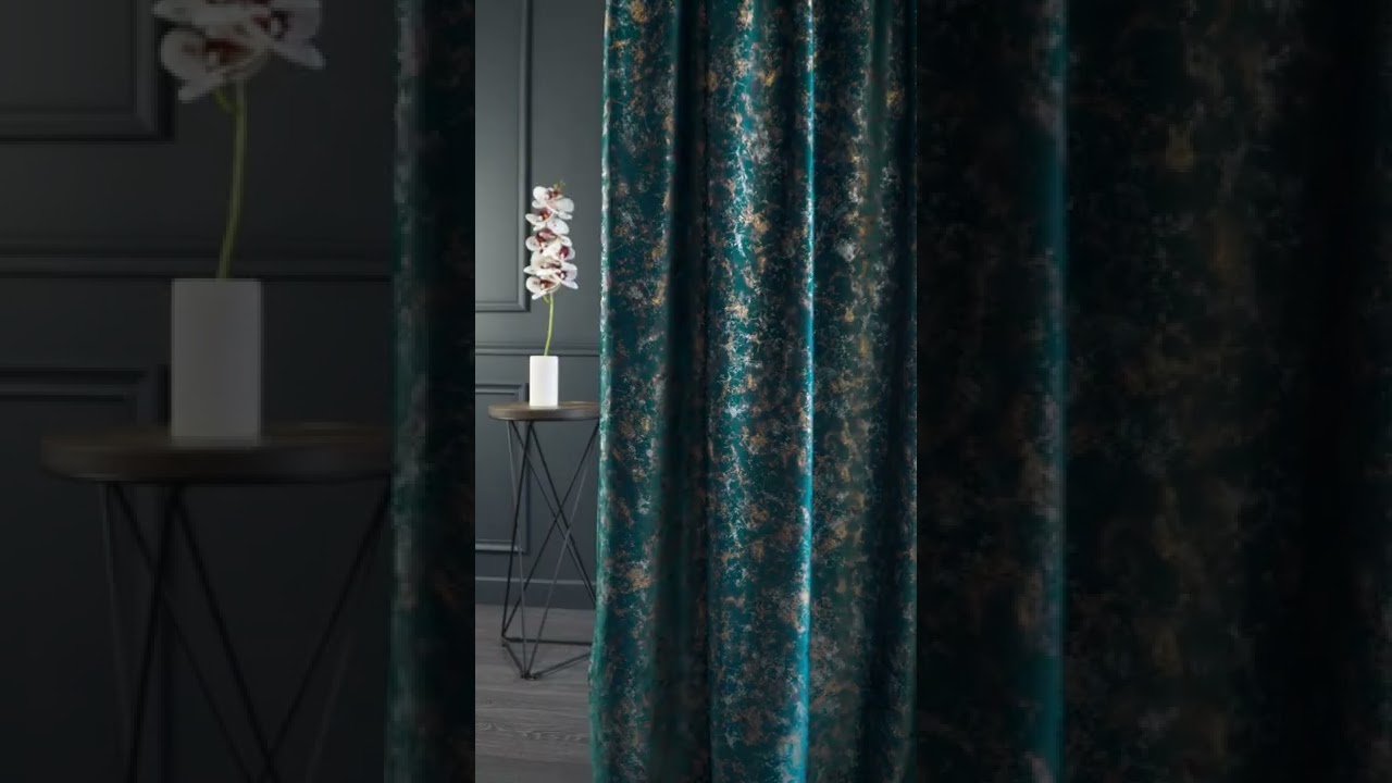 Бархатные штор Изумрудные B7251 С18. PEORA