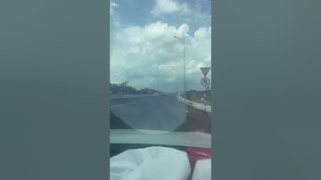 Nút dẫn lên xuống cao tốc ngay quốc lộ 1A xã xuân lộc đồng nai đi Phan Thiết và vào tphcm