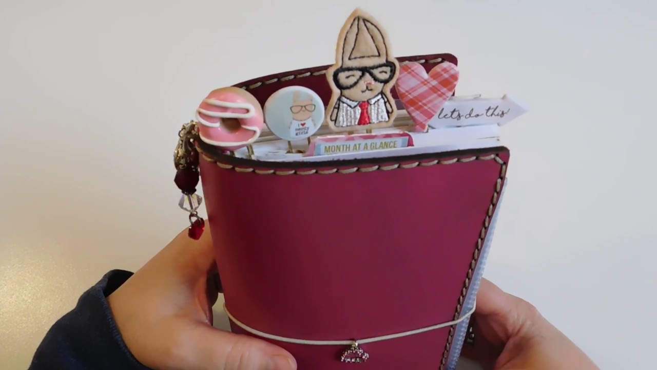 Cocoa Daisy Dori February Flip Thru