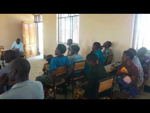 Sekondal Ya Mwamanimba Wazazi Wana Fraha Kwawa Toto Wao