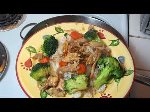 pollo con brocoli, comida china.