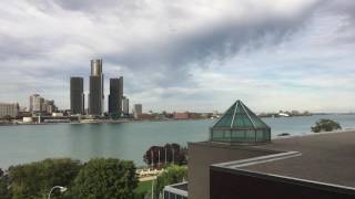 Renaissance Center Detroit - 4K Timelapse
A great view of the Renaissance Center from the Best Western Waterfront Hotel in Windsor, Ontario, Canada. Renaissance Center Detroit - 4K Timelapse