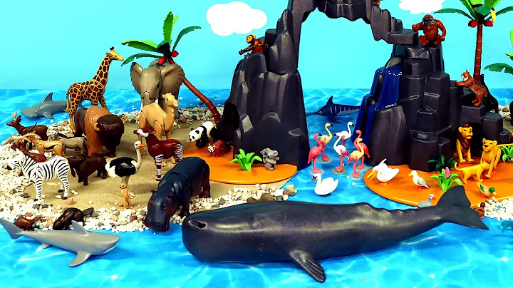 Island Diorama and Playmobil Animal Figurines