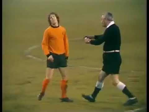 Wolverhampton Wanderers - Tottenham Hotspur 1971/1972  Uefa Cup Final 1st Leg