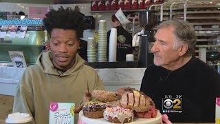 Stans Donuts, Meet Superior Donuts