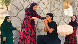 Download lagu Injured Young Man Breaks Down as His Girlfriend Carries the Weight of Their Entire Life