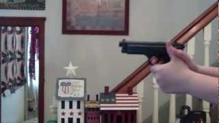 Beretta 92FS - Muzzle Flash
