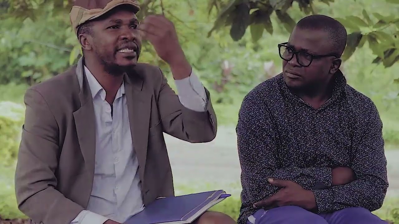  Infirmière à mbeng,tu préfères chercher l'argent pour ta femme et ton mari lui il veut les enfants 