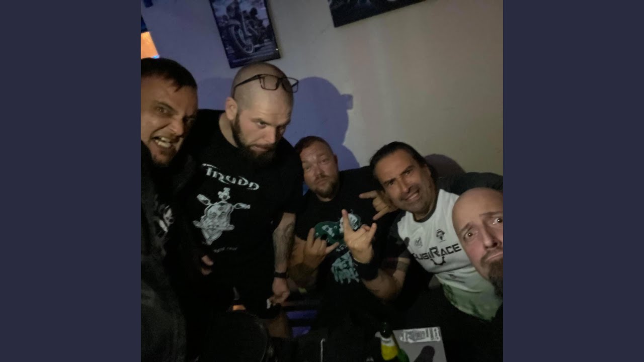 Truda (Tara Pupatoarelor De Moaste)