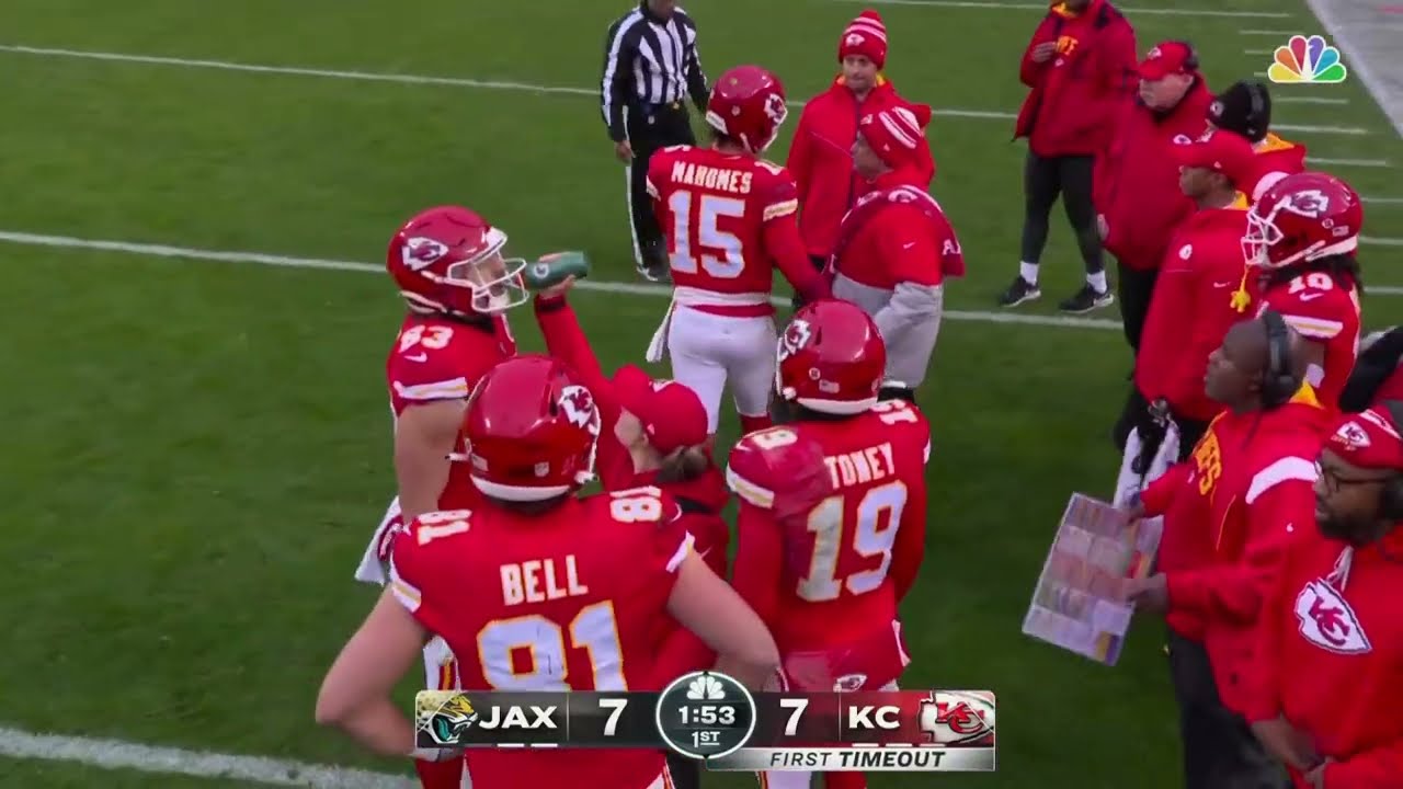 Travis Kelce returns from ankle injury to deliver big plays for Chiefs ...