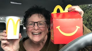 MCDONALD’S ADOPT ME HAPPY MEAL REVIEW -What toy did I get??
Is the McDonald’s Adopt Me McNugget Happy Meal good? I taste-test, review, and rate McDonald’s Adopt Me McNugget Happy Meal. What kind of toy did I get? Let’s find out, as I chatter away and share what’s goin’ on in my happy brain. 😄
#mcdonaldshappymealtoys #mcdonaldschickennuggets #mcdonaldsreview #review #tastetest #tastetesting #fastfoodreview #mcdonaldstoy #mcdonalds #mcdonaldsjapan #mcdonaldsph #tastetest #tastetesting #ratingfood
❗️I rate food and products from 1 to 10.
1 is, I got sick from it, I’ll never eat it again, I never want to see it again.
10 is, I love it! I think it’s fabulous, I want to tell everyone about it, I can’t stop thinking about it. I’m probably going back for more!
This video is not sponsored. I purchased the products myself.
⁉️Did you enjoy this video?
*Please don’t forget to press LIKE (IF you liked the video) and SUBSCRIBE (it’s Free!) so you can be notified when I post another video.
‼️ 😲 6:51 - NO! I really wanted the Penguin!!🐧 ~I was lookng at my list of Adopt Me animals while I was drivng, watching the parking lot,
and said, “unicorn” instead of penguin! ! ~Oh, you all…🫢 getting old is so wild!! 🤪🙃
‼️ 😮 10:45 - No! The phrase is, Do as I say, not as I do. 🙃
❓QUESTIONS: Feel free to leave your answers to these questions in the comment section below the video. ~We’d love to hear from you!
- Do you like getting toys in McDonald’s Happy Meals?
- How are you doin’??
- What’s your favorite McDonald’s food?
😊 Here’s some videos you might enjoy 😊
🍓 McDonalds Strawberry Shortcake McFlurry Review
https://youtu.be/g0ZNLNG3lxE
🎉 McDonald’s Happy Meal w/ DISNEY 100th Anniversary Characters! ~Review
https://youtu.be/nozKFaJM-fQ
🍔 FOOD REVIEWS (list of videos, my playlist):
https://www.youtube.com/playlistlist=PL4e9fO0nVo23iUkkxm88EWcJUB-4RqfOp
My YouTube Channel Address:
https://www.YouTube.com/@barbnorton
INSTAGRAM - A little more about me. ~Come join me!
https://www.Instagram.com/barbnortonyoutuber
PINTEREST - Things I find fun or interesting!
https://pin.it/73rvbeR
Do you want me to review your product?
Send it here:
Barb Norton
P.O. Box 19415
Asheville, NC 28805
Business Contact: babsash7@gmail.com MCDONALD’S ADOPT ME HAPPY MEAL REVIEW -What toy did I get??