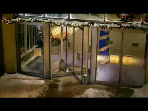 Revolving Door-Old Bell Canada Commercial of Frank and Gordon Beaver