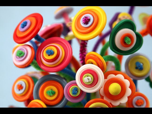 Button Flower Craft - The Farmwife Crafts