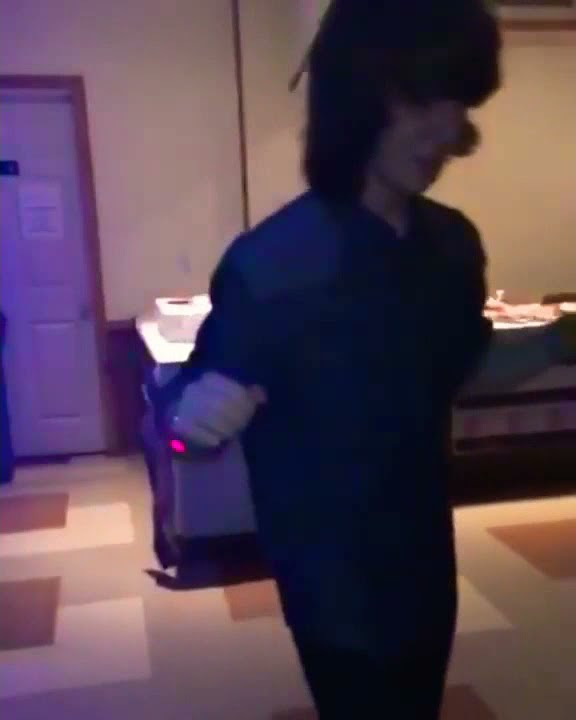 Chandler Riggs ,dancing - Carl poppa