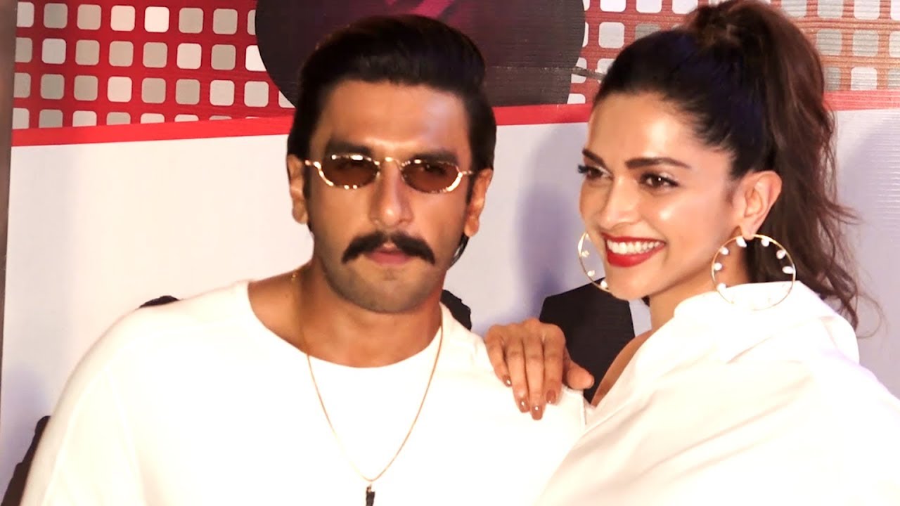 आय हाय! Ranveer Singh और Deepika Padukone का खुल्लम खुल्ला प्यार - 83 Movie का प्रोमोशन bollywood news in hindi webdunia