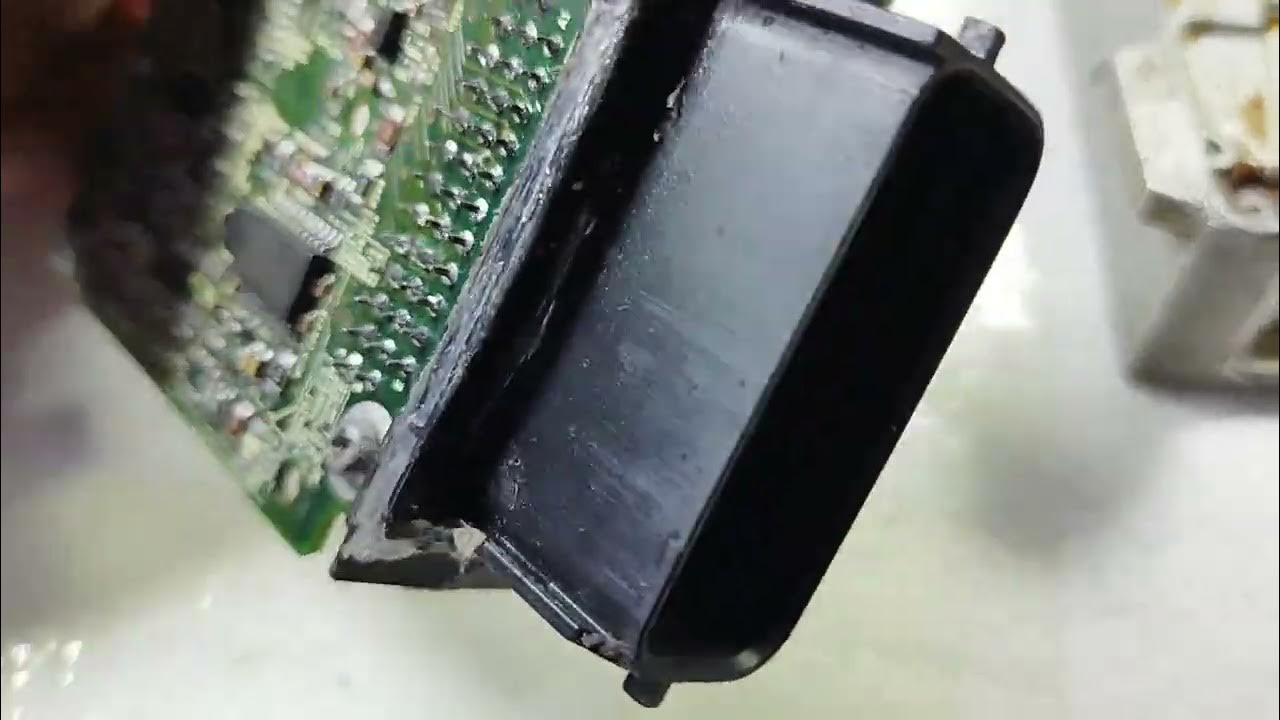 reparación de tcm de Mazda 3 , otro módulo víctima de ya vi el tutorial