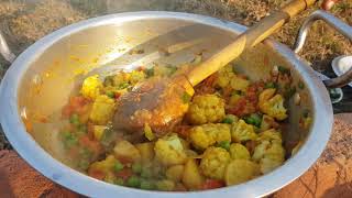 Aloo Gobhi Gajar Matar Sabzi Recipe | Mix Vegetable by Mubashir Saddique | Village Food Secrets