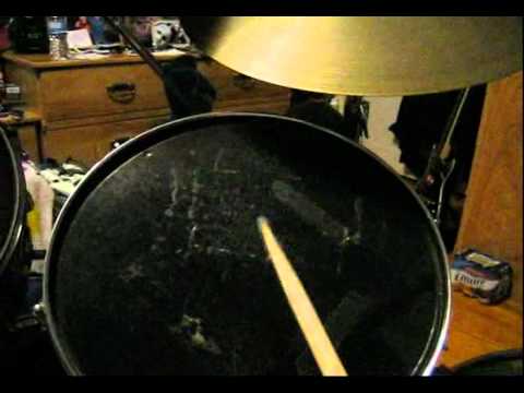 Why This Drumset Is So Crappy...