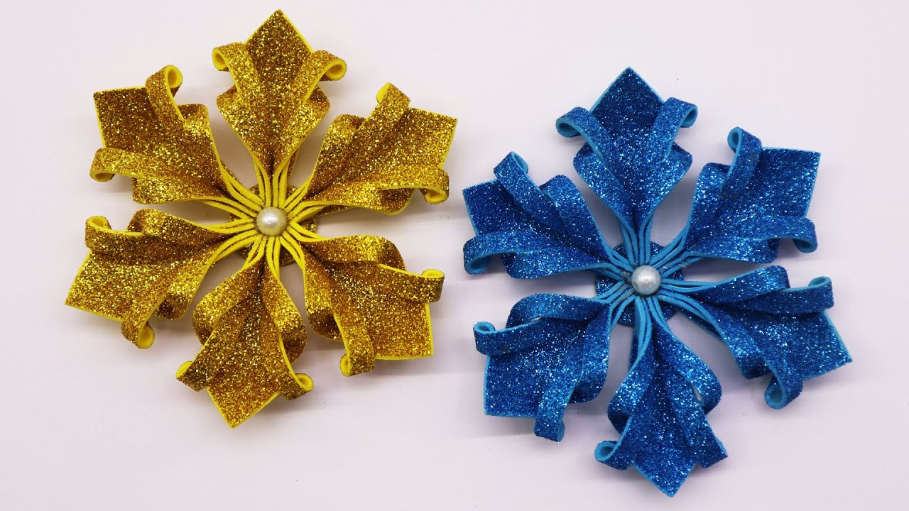 DIY 3D Glitter Foam Paper Snowflakes - Christmas Tree Ornaments