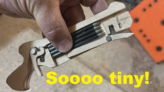 How 2 Turn A Knife Into A Mini Crossbow!