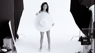Sarah Hyland for Cosmopolitan Magazine 2