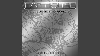 Смотреть клип Wheel Chair