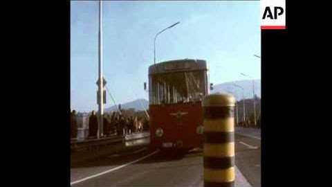 SYND 26-11-73 QUIET SUNDAY DUE TO DRIVING BAN