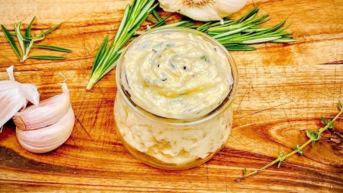 Garlic Herb Butter - The Wanderlust Kitchen