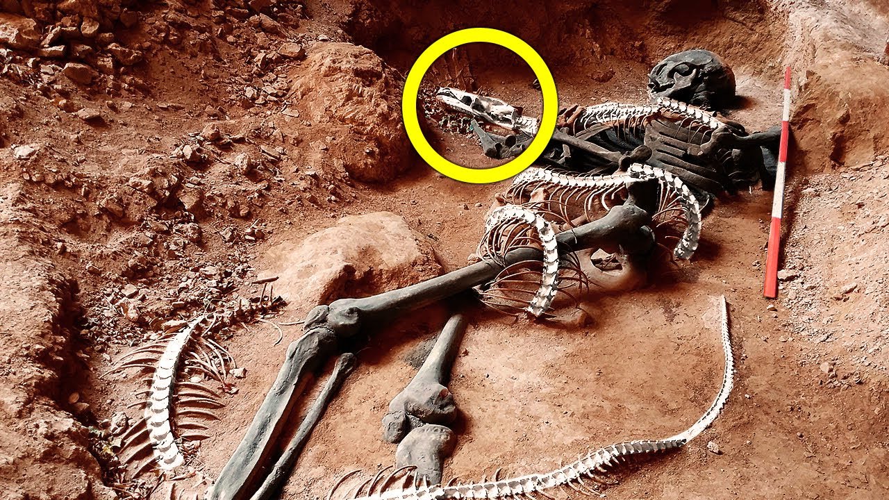 Scientists Reject Finds of Archaeologists, Which Contradict the Official Ones