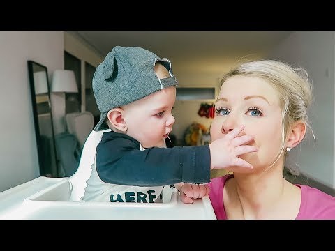 baby-boy's-cute-reaction-to-mommy-(a-must-see!!!!)