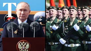 Putin flexes military might at Moscow parade