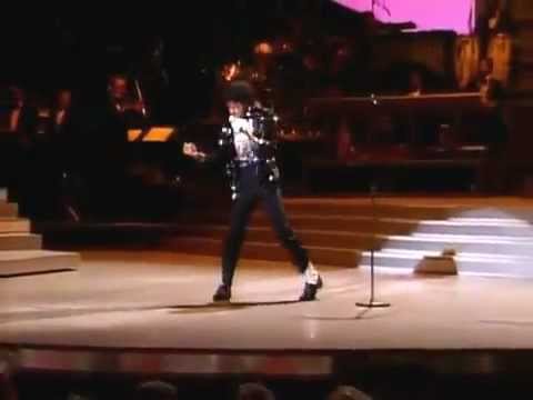 Moonwalk   Michael Jackson   Billie Jean   Le Premier Moonwalk du King Of Pop