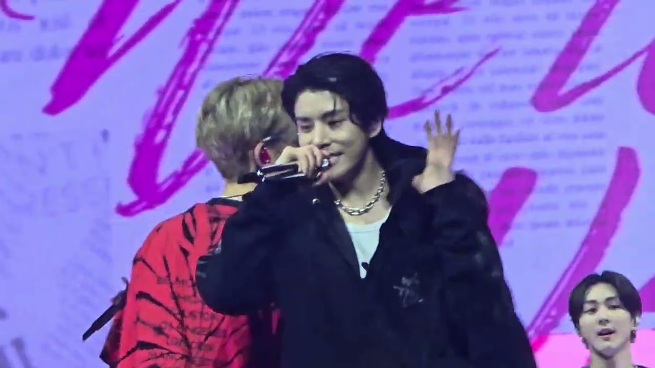 [FANCAM] ENHYPEN (엔하이픈) WTL in HOUSTON D2 - Shion and Noa+XO (ENG ENCORE)+Paranormal (ENCORE)+byes