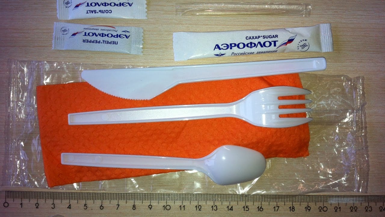 7+1 paper tissue spoon fork knife straw salt pepper automatic wrapping packing machine