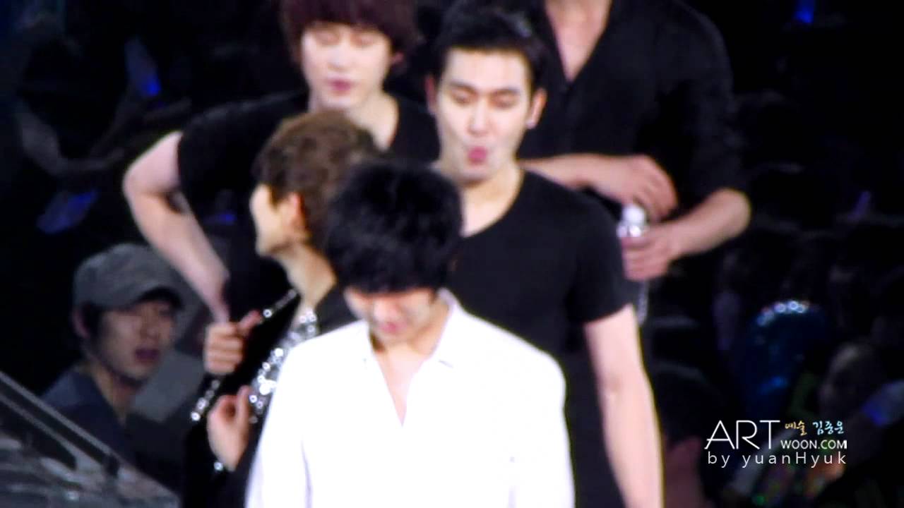 [ARTWOON]120205 SS4 IN TAIPEI 'Water Game' Focus Yesung .mp4