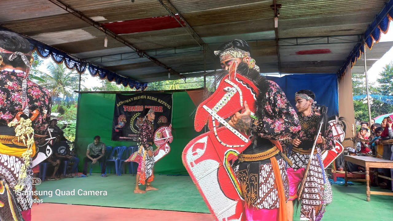 🔴Live Siang 04/01/2022 Siang Kuda Kepang Tunas Muda Semawung Kaligowong Wadaslintang @YT_Wadas