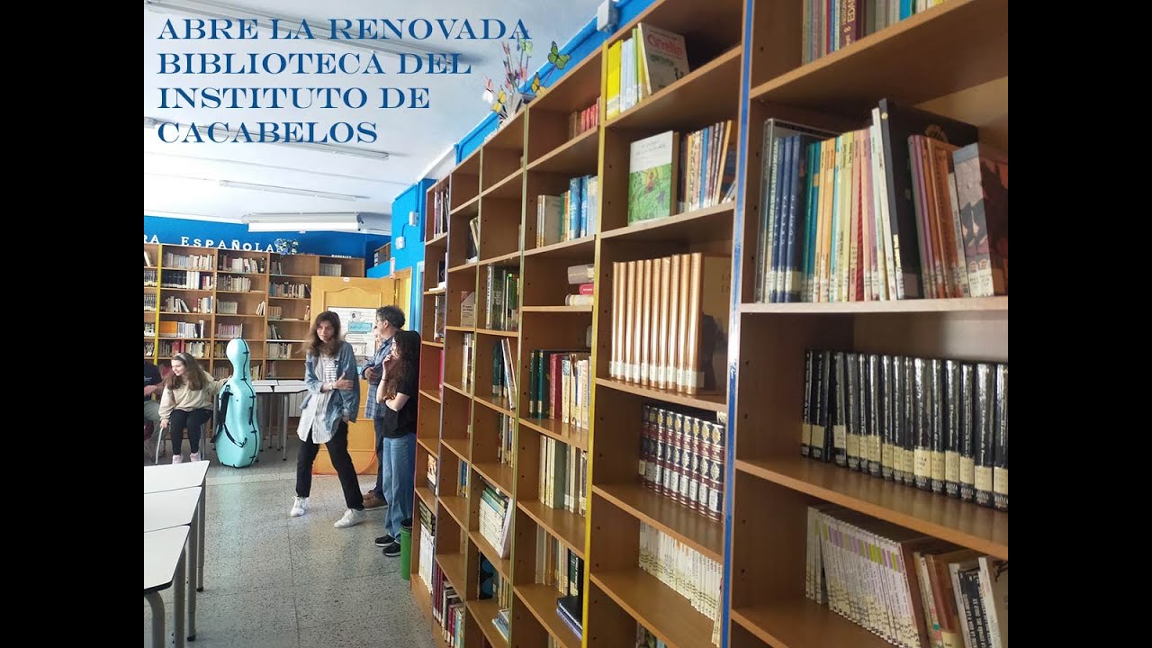 Inauguración de la remodelada biblioteca del Insituto de Cacabelos