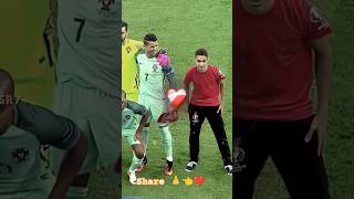 Ronaldo with his Young Fan😅💚