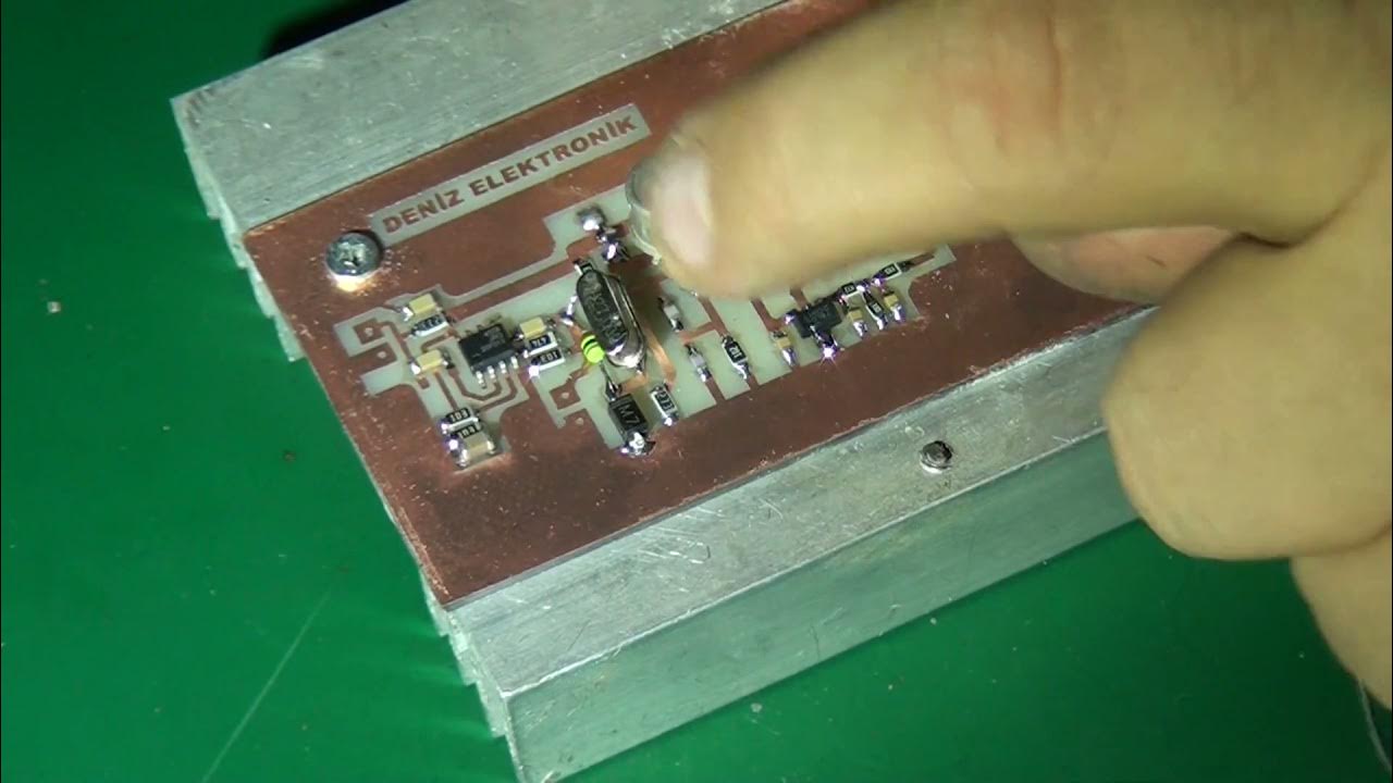 Kristal osilatörlü güç çıkışlı FM Verici power output fm transmitter with crystal oscillator