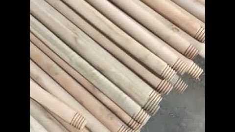 Customized Smooth surface natural broom mop brush wooden sticks exporters