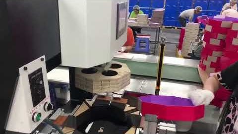 Small pneumatic rigid box making machine for Octagon box