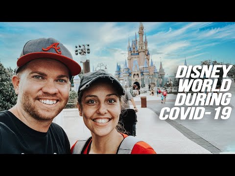 Video: Unterschied Zwischen Magic Kingdom Und Hollywood Studios