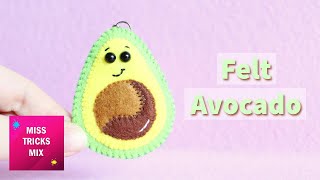 Avocado Felt Keychain Sewing Tutorial | Felt Crafts | Kawaii Crafts.