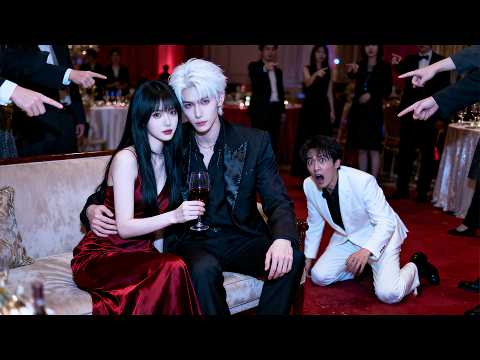 She betrayed her boyfriend only to be betrayed! Once reborn, she decisively threw herself into the arms of the Ninth Master, who was untouched by women but treated exceptionally with her. In this life, she vowed to protect him, love him, marry him, and make the scumbag bankrupt and beg for mercy! #短剧 #逆袭 #爽剧 #豪门 #shortdramas