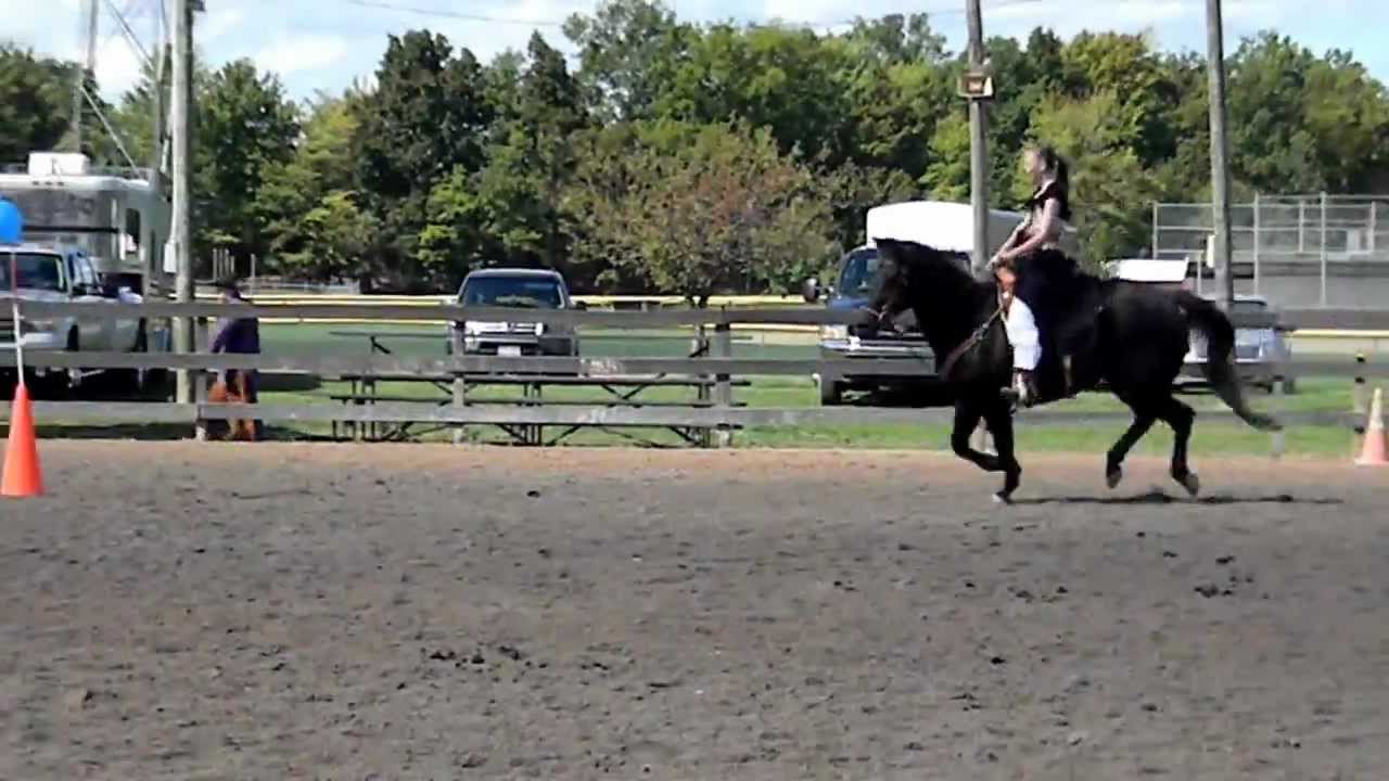 CMSA Tara Myers Lake Erie Mounted Vaqueros Shoot - YouTube