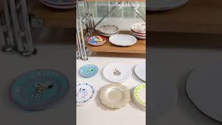 so many plates #minitoys #toyhouse #miniature #rement #miniworld #plates