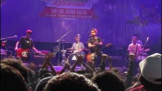 Pee Wee Gaskins - Dibalik Hari Esok | The Rock Show (Live JakCloth Lebaran 2016)