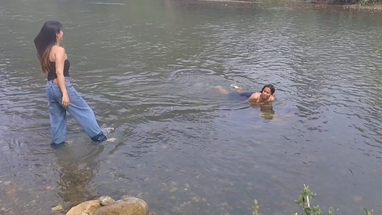 Cold water at the river | With my cousin 