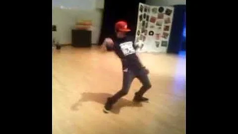 Dayle Blake dancing