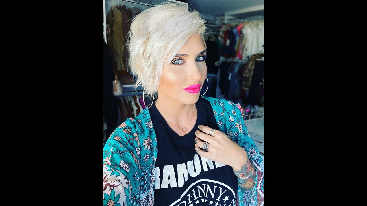 bright pink lips! lip stain application